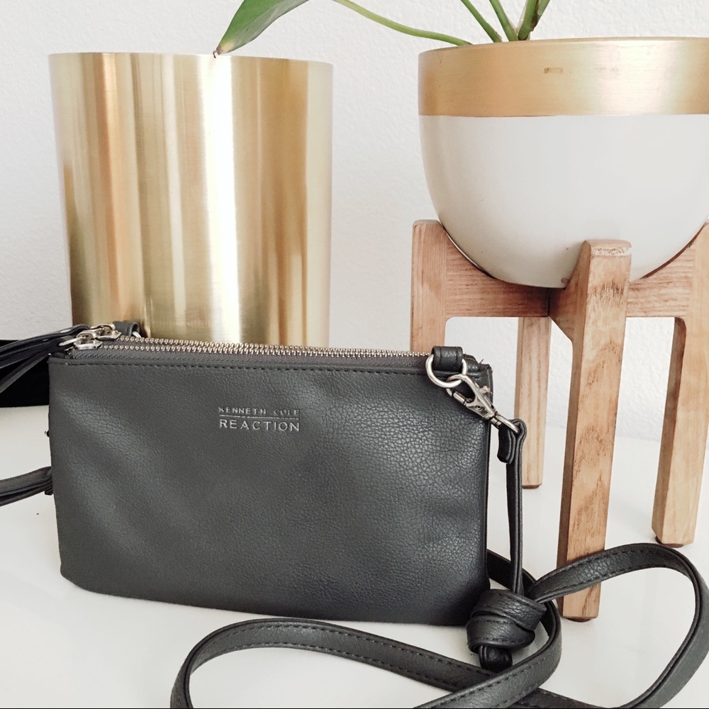 Kenneth Cole Reaction Small Crossbody